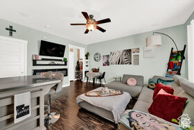 Property Photo:  865 W Chiva Ct S  UT 84047 
