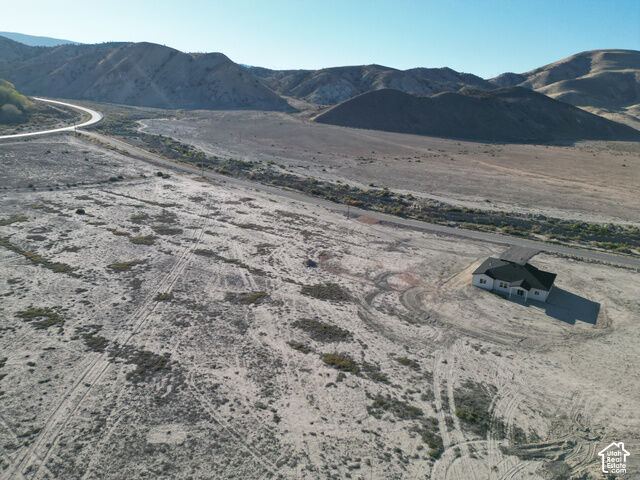 Property Photo: 75 E 800 S UT 84657