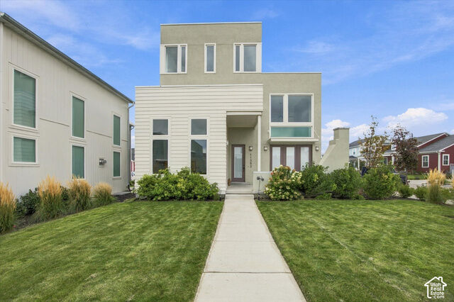 Property Photo: 11553 S Pebble Pond Rd W UT 84009