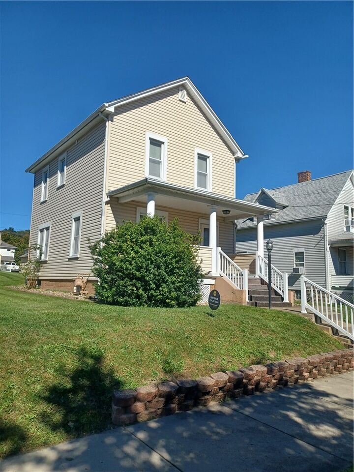 Property Photo: 408 1st Ave PA 16117