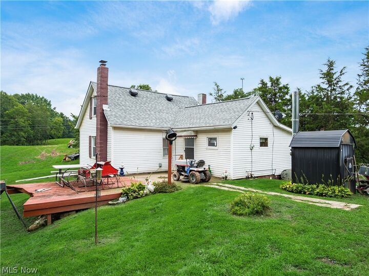 Property Photo: 46601 Valley Road OH 43724