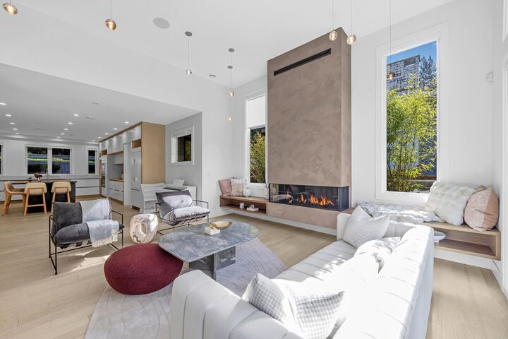 Property Photo:  4324 Glencanyon Drive  BC V7N 4B3 