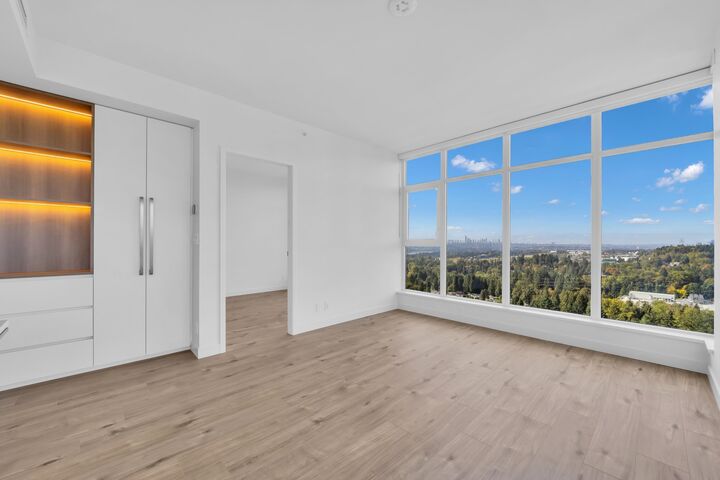 Property Photo:  720 Farrow Street 1608  BC V3J 0P3 