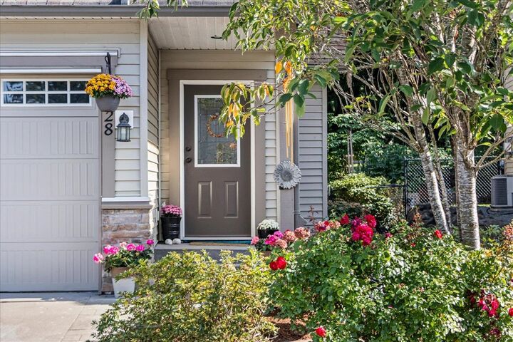 Property Photo:  46791 Hudson Road 28  BC V2R 0L5 
