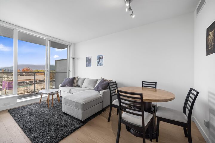 Property Photo:  4638 Gladstone Street 603  BC V5N 0G5 