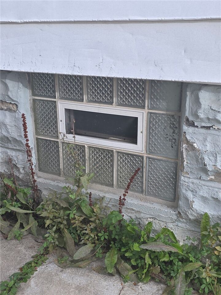 Property Photo: 80 Jackson Avenue NY 14212