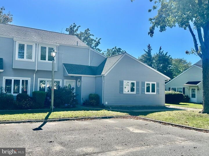 Property Photo:  5 S Seas Court  NJ 08005 