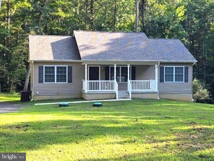 Property Photo:  26353 Argentina Drive  MD 20659 
