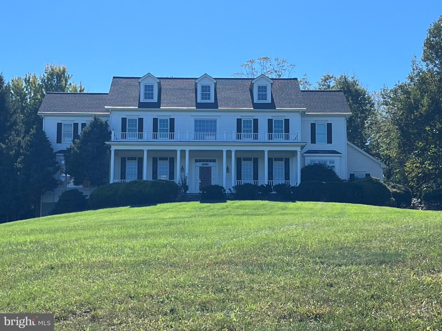 Property Photo:  18077 Clendenning Circle  VA 20141 