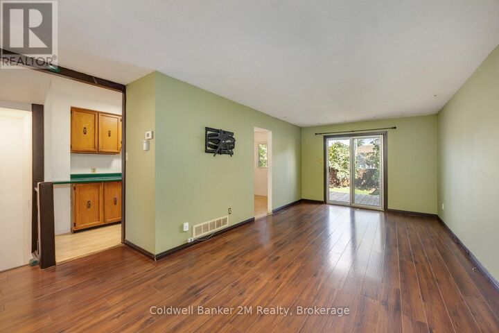 Property Photo:  1161 Trowbridge Court  ON L1G 7H1 