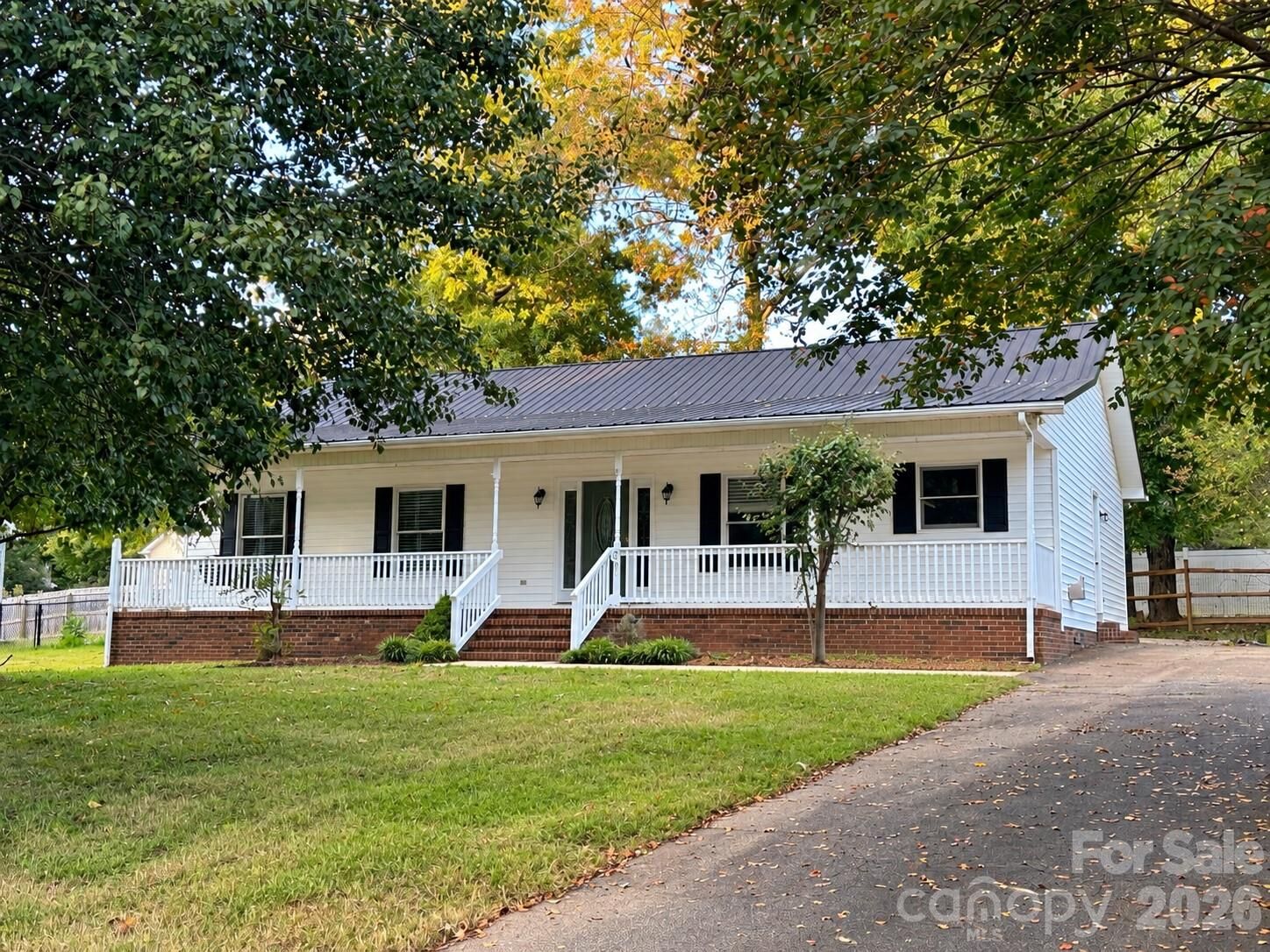 Property Photo:  7861 Sarah Drive  NC 28037 