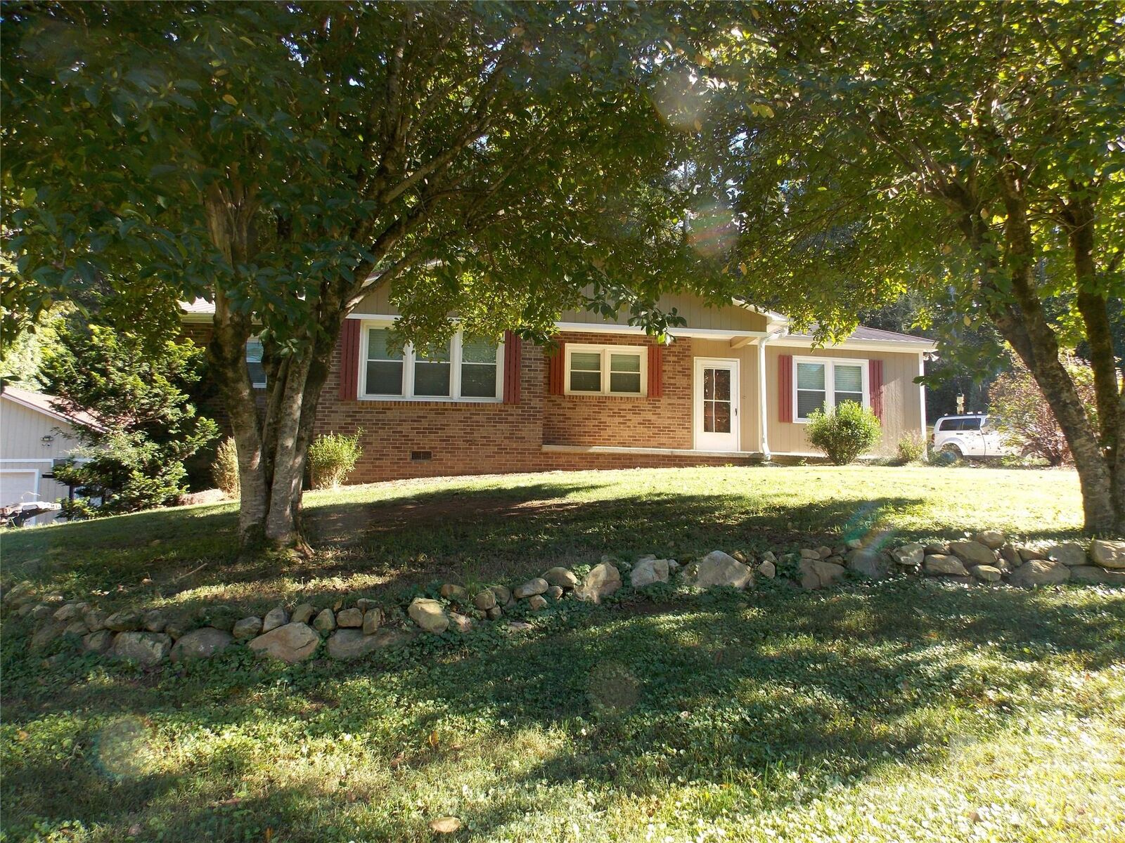 Property Photo:  3185 Deerbrook Road  NC 28645 