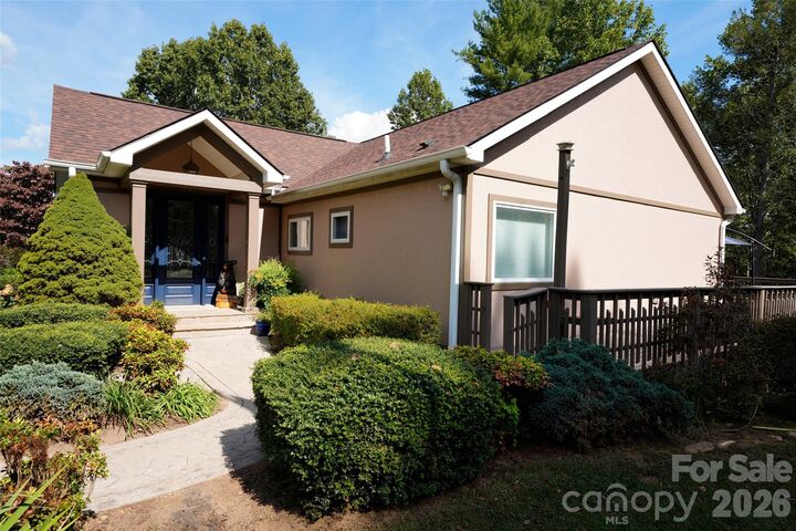Property Photo:  525 Silent Acres Road  NC 28785 