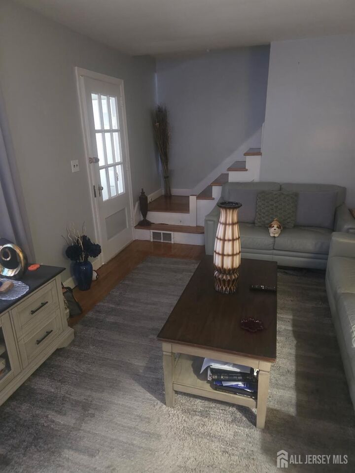 Property Photo:  400 West End Avenue  NJ 07063 