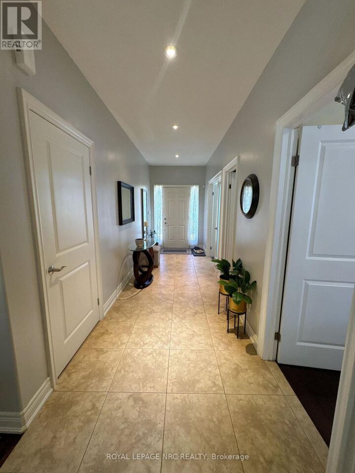 Property Photo:  211 First Street Louth  ON L2W 1C2 