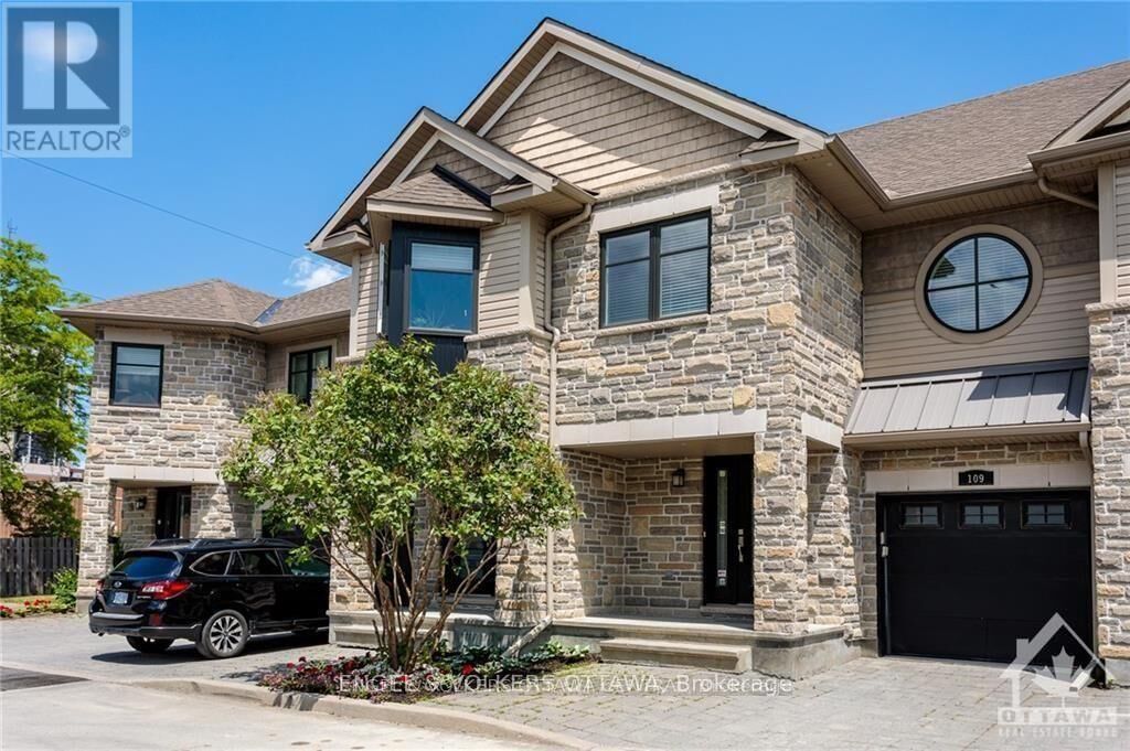 Property Photo:  105 Montauk Pvt  ON K2C 2B4 