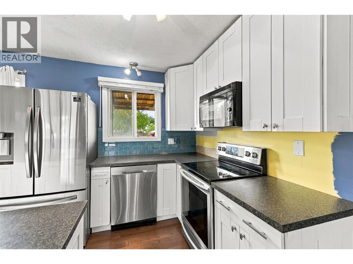 Property Photo:  1495 Cornwall Road  BC V1X 1P2 