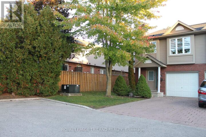 Property Photo:  780 Fanshawe Park Road 44  ON N5X 1L5 
