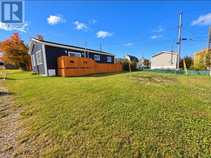 Property Photo:  5 Squires Avenue  NL A0R 1B0 