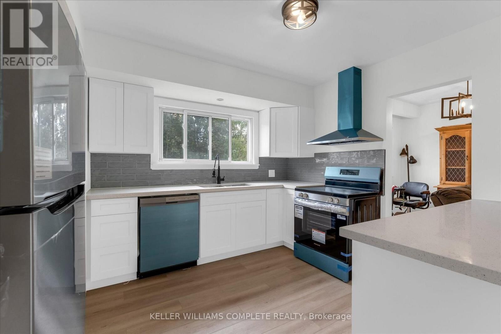 Property Photo:  222 Bel Air Avenue  ON L8E 5K2 