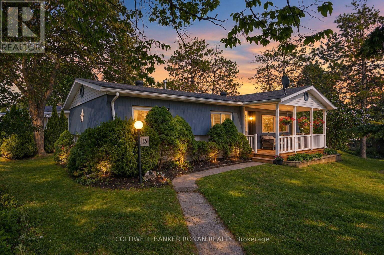 Property Photo: 13 Hawthorne Drive ON L9S 1P7