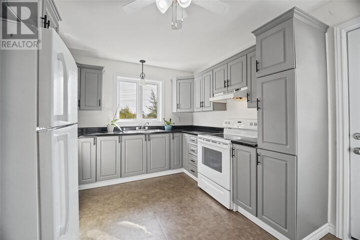 Property Photo:  9 Eastbourne Crescent  NL A1A 5G8 