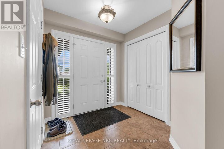 Property Photo:  31 Thorold Road East  ON L3C 3T3 
