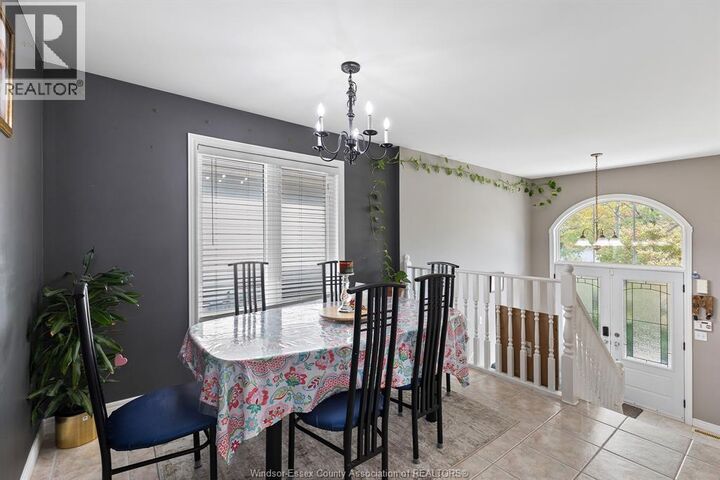 Property Photo:  1685 Chateau Avenue  ON N8P 1M4 
