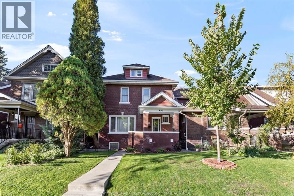 Property Photo:  493 Moy Avenue  ON N9A 2N3 