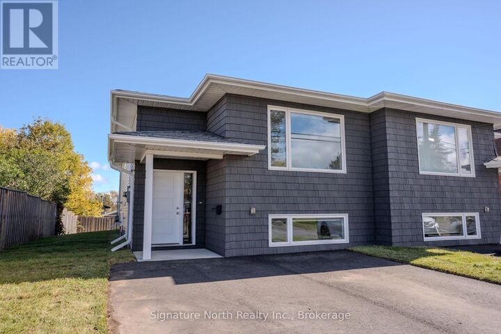 Property Photo:  167 Bruce Street  ON P7A 5W8 