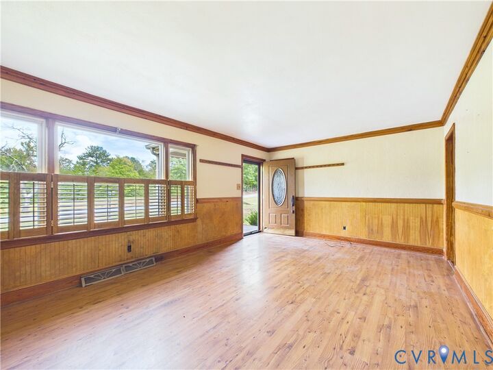 Property Photo:  1405 W Tennessee Avenue  VA 23930 