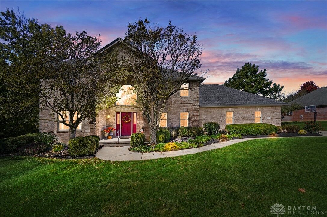 Property Photo:  2099 Hedge Gate Boulevard  OH 45431 
