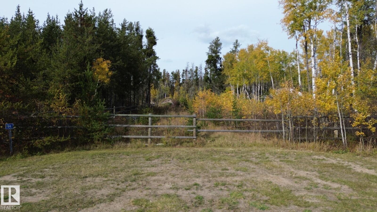 Property Photo:  #10 63330 Range Road 435  AB T9M 1N2 