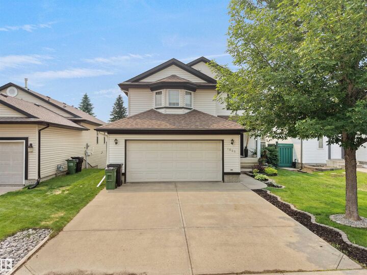 Property Photo:  1025 Graham Crest NW  AB T5T 6L4 