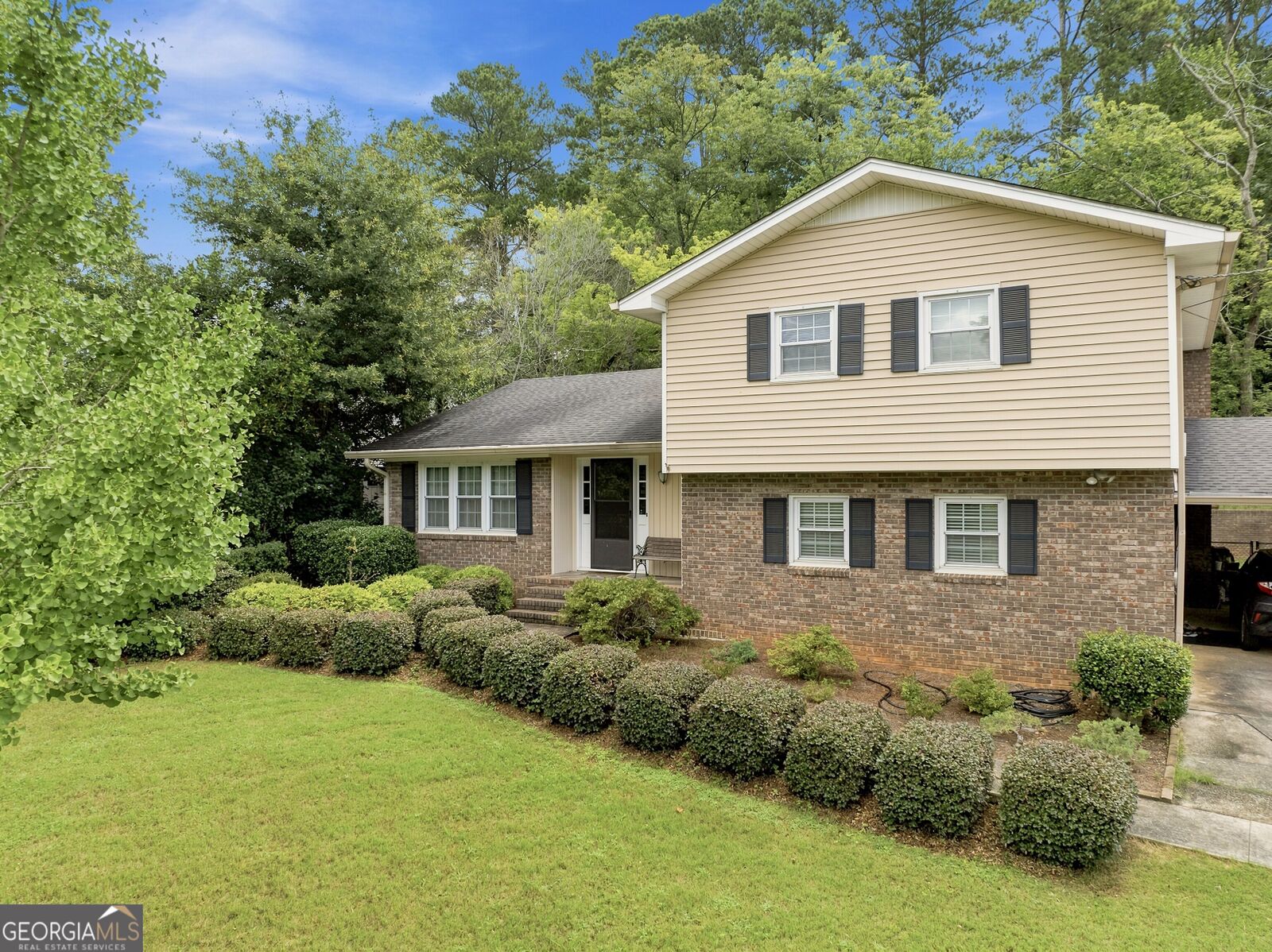 Property Photo: 203 Turner Chapel Road SE GA 30161