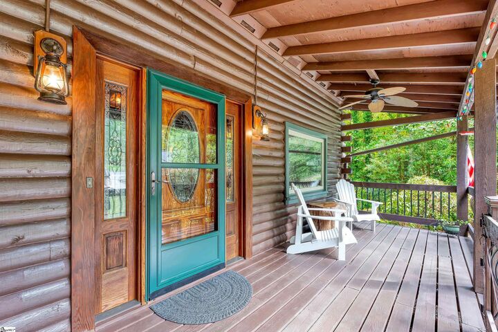 Property Photo: 210 Bromsgrove Drive SC 29609