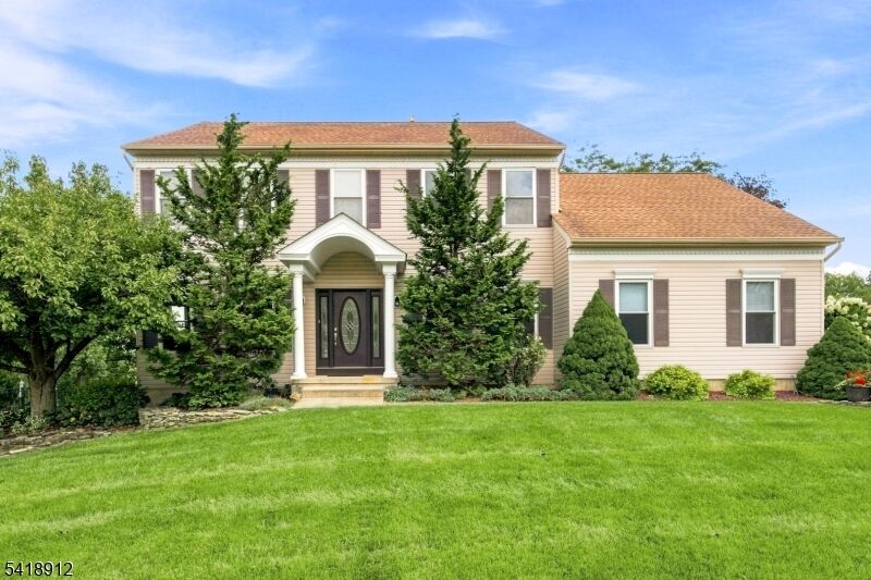 Property Photo:  1709 Washington Valley Drive  NJ 08886 