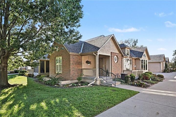 Property Photo:  15212 S Greenwood #2000 Street  KS 66062 