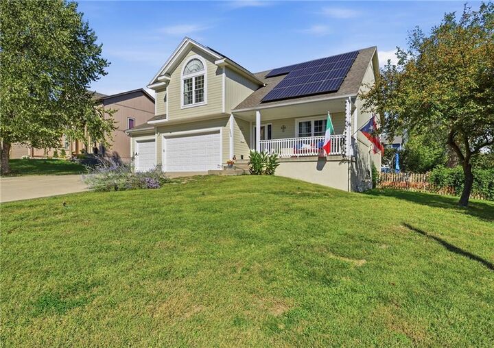 Property Photo:  2226 Martha Lane  MO 64034 