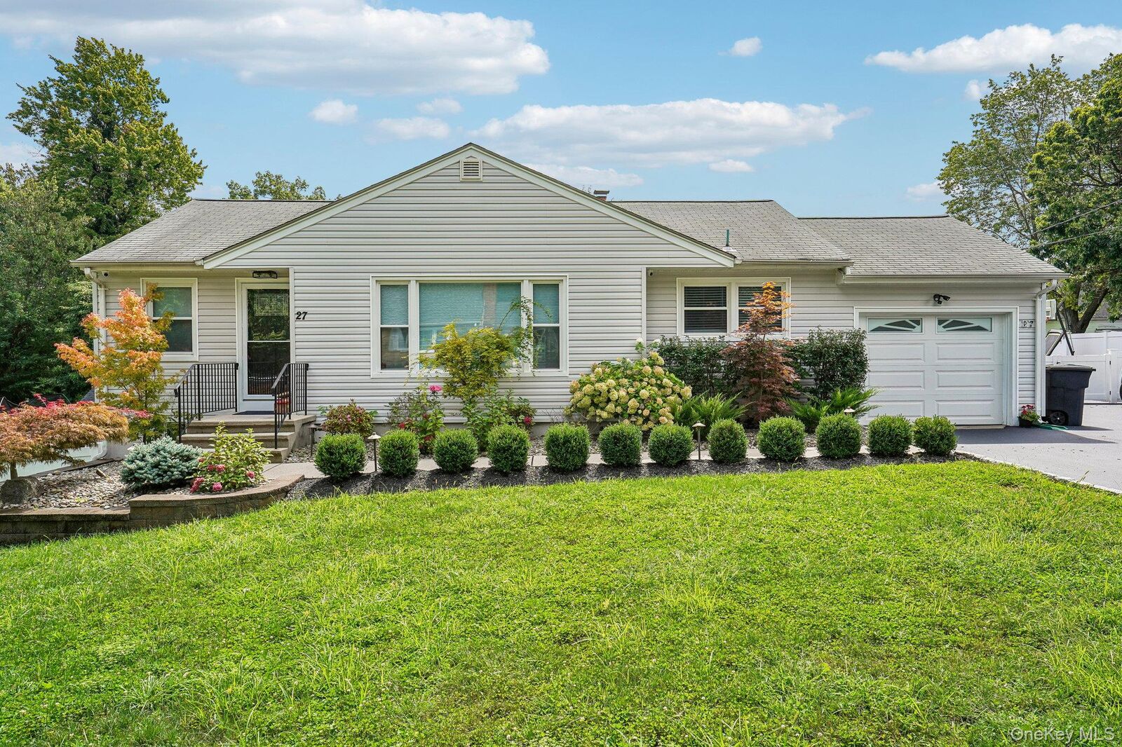 Property Photo:  27 Pierce Street  NY 10954 