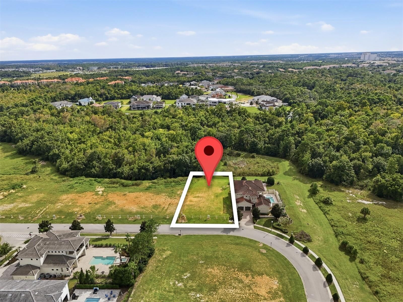 Property Photo: 8027 Twin Eagles Loop FL 34747