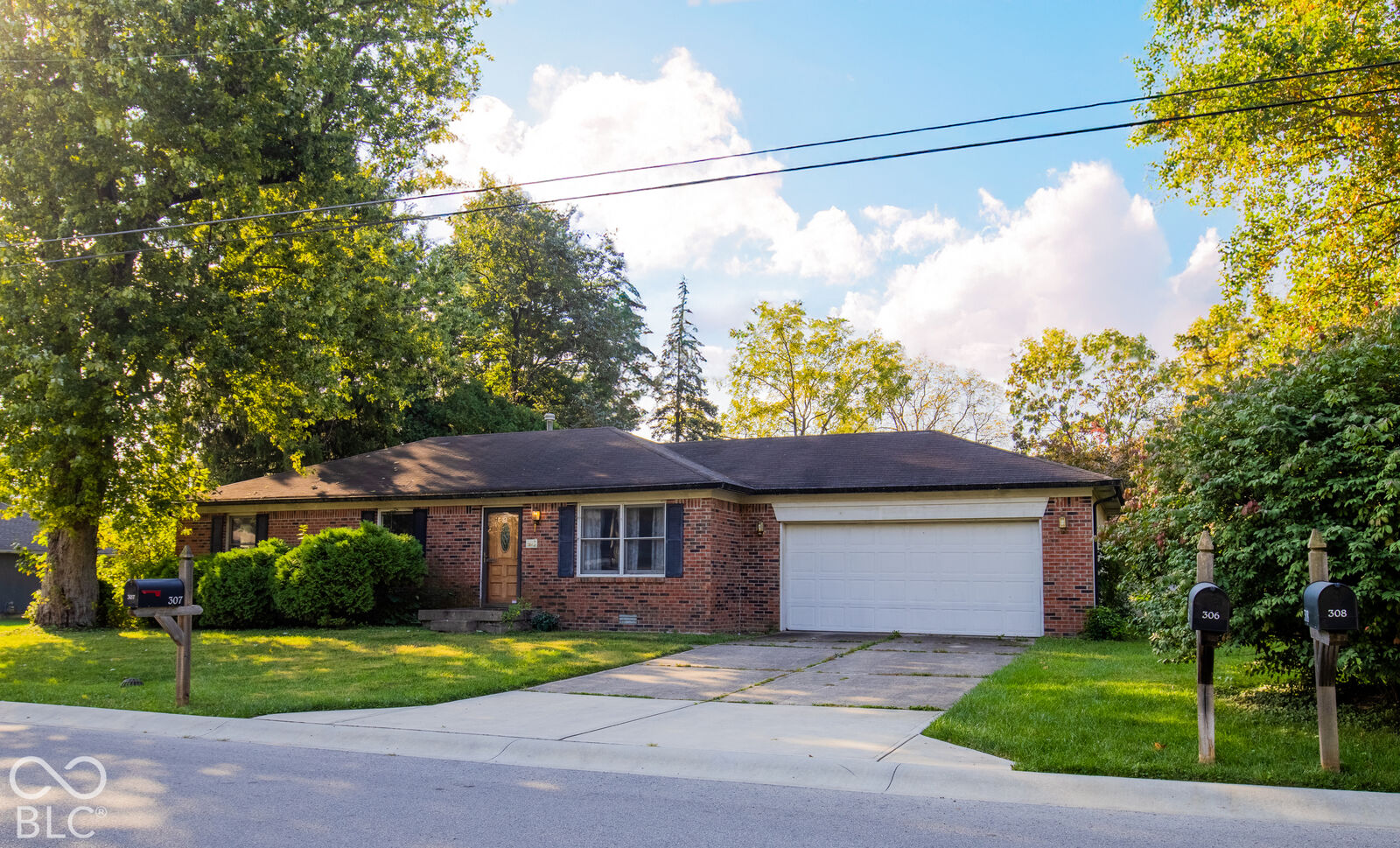Property Photo:  307 E North Street  IN 46074 