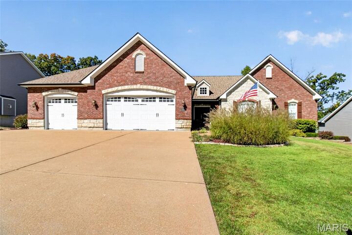Property Photo:  223 Lone Wolf Drive  MO 63028 