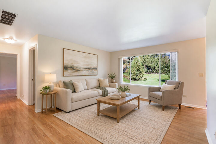 Property Photo:  215 Brett Circle A  IL 60084 