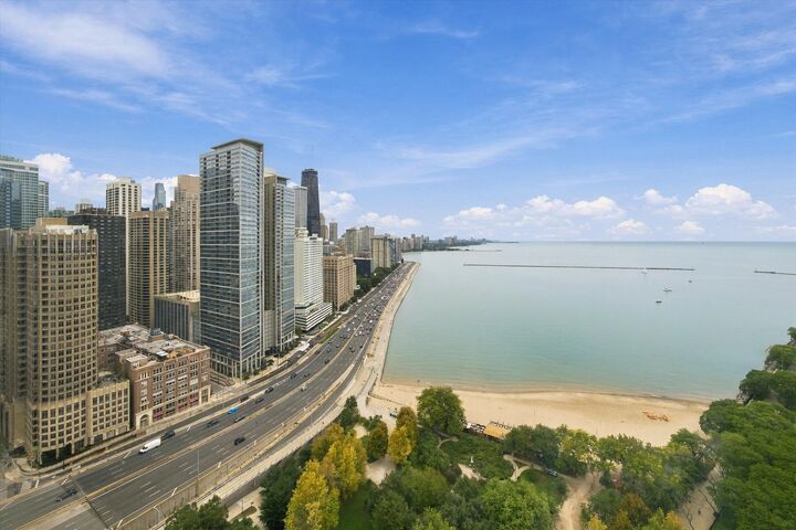 Property Photo:  505 N Lake Shore Drive 3102  IL 60611 