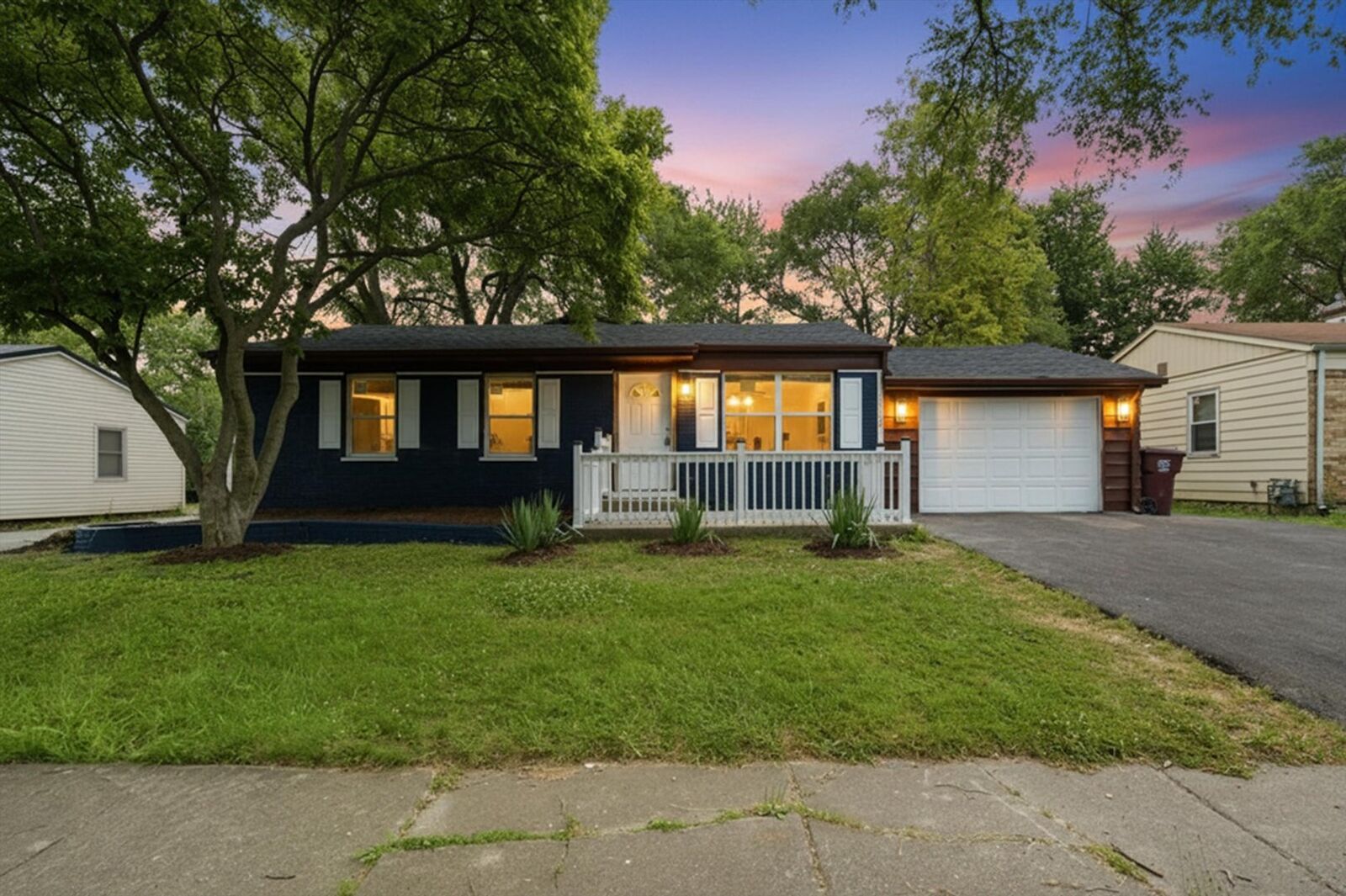 Property Photo:  21727 Clyde Avenue  IL 60411 