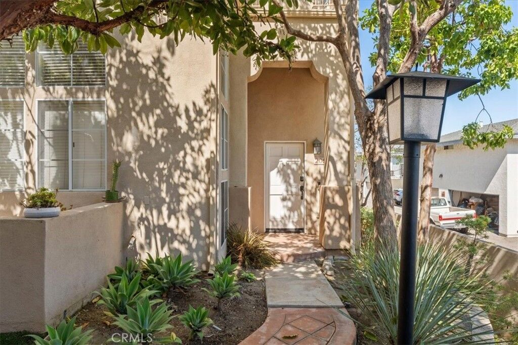 Property Photo:  8310 Atlanta 205  CA 92646 