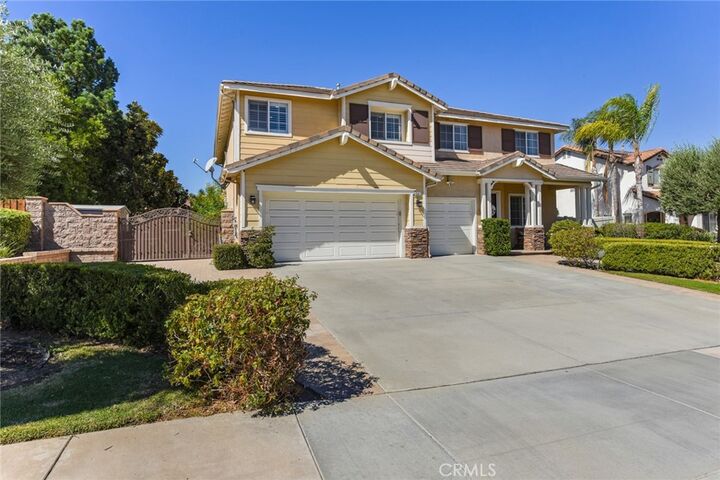 Property Photo:  8597 Barnwood Ln.  CA 92508 