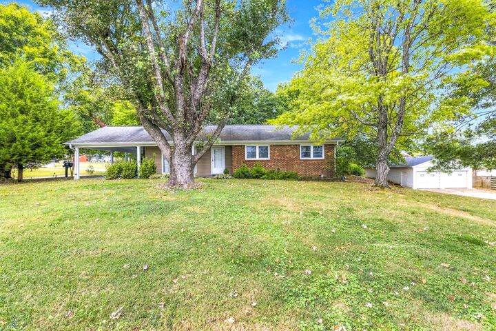 Property Photo: 1604 Buffalo Rd TN 38464