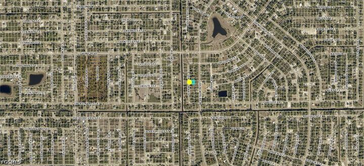 Property Photo:  419 Fernwood Avenue S  FL 33974 
